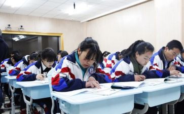初一学生课前三分钟演讲稿5篇