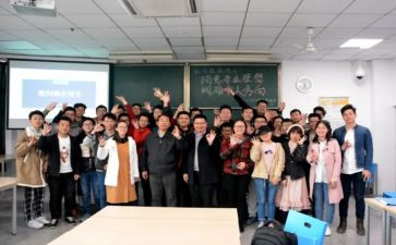 大学班级总结报告8篇