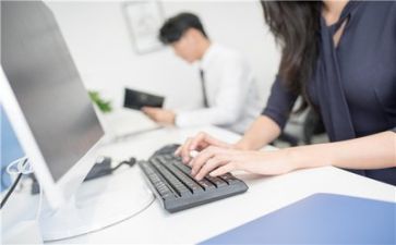 客服月总结范文参考7篇