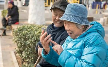 关爱老人院心得体会7篇