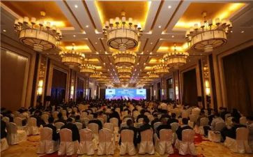 2024公司年会发言稿范文5篇