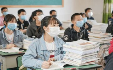 我们的班主任作文6篇