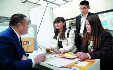 应聘教师面试自我介绍范文6篇