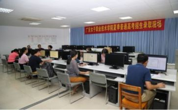 校招生工作计划模板精选7篇