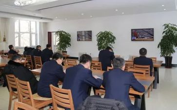 镇办综治工作述职报告模板7篇